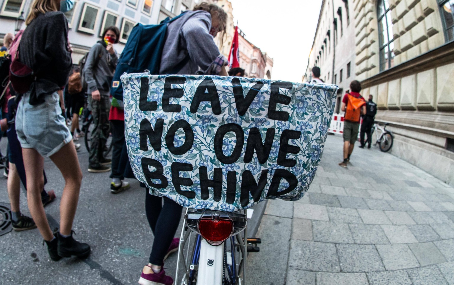 September 9, 2020, Munich, Bavaria, Germany: Approximately 500 residents of Munich, Germany demonstrated for the EU s member nations to finally take on migrants and refugees from the Moria refugee cam ...