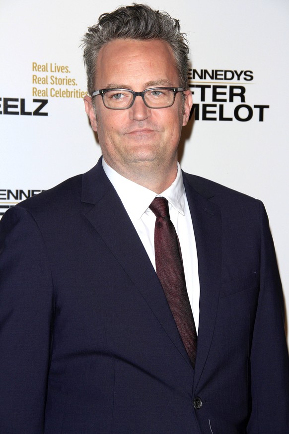 Matthew Perry bei der Premiere der TV-Miniserie The Kennedys: After Camelot im Paley Center for Media. Beverly Hills, 15.03.2017 Foto:xD.xBedrosianx/xFuturexImage

Matthew Perry at the Premiere the TV ...