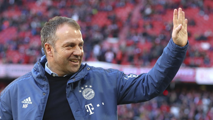 Bleibt dem FC Bayern weiter erhalten: Cheftrainer Hansi Flick.