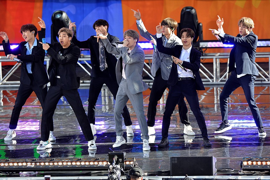 May 15, 2019, New York, NY, USA: BTS performing on Good Morning America s Summer Concert Series in Central Park in New York City. New York USA *** May 15, 2019, New York, NY, USA BTS performing on Goo ...