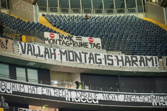 "Vallah, Montag is haram!", sagten ebenfalls die Frankfurter beim Aktionsspieltag gegen RB Leipzig im Februar 2018.