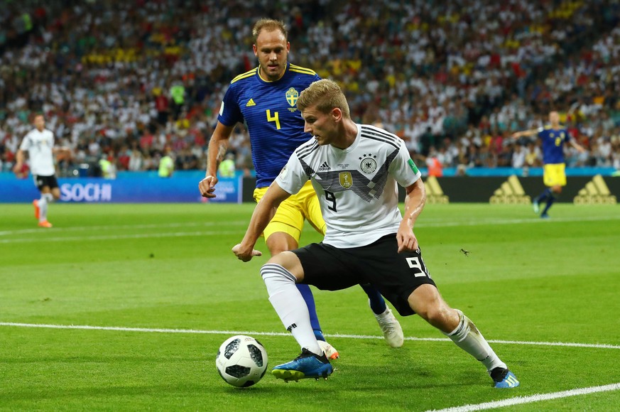 Soccer Football - World Cup - Group F - Germany vs Sweden - Fisht Stadium, Sochi, Russia - June 23, 2018 Sweden&#039;s Andreas Granqvist in action with Germany&#039;s Timo Werner REUTERS/Pilar Olivare ...