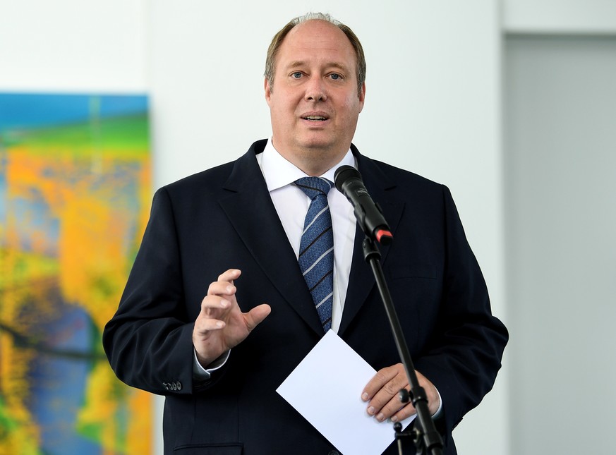 German Chancellery&#039;s Chief of Staff Helge Braun gives a statement on the COVID-19 situation in Berlin, Germany, July 27, 2020. Britta Pedersen/Pool via Reuters