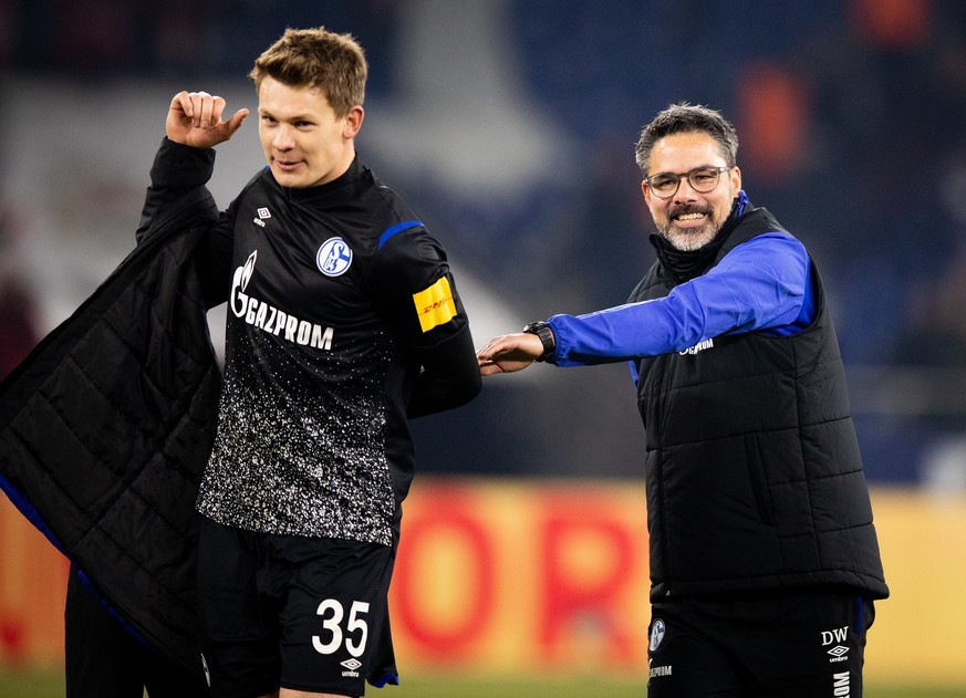 Alexander Nübel (l.) geht zu den Bayern. Schalke-Trainer David Wagner hat ihm daraufhin die Kapitänsbinde abgenommen.