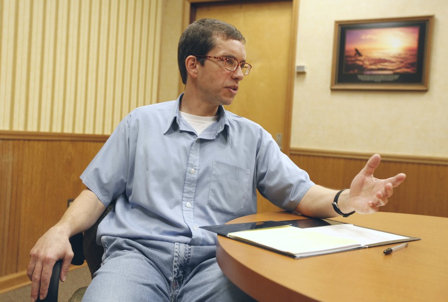 FILE- This Wednesday March 9, 2011 file photo shows Jens Soering speaking during an interview at the Buckingham Correctional Center in Dillwyn, Va. Virginia state Republicans say Democratic vice presi ...