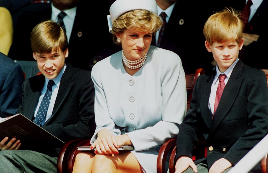 LONDON - MAY 7: (FILE PHOTO) Princess Diana, Princess of Wales with her sons Prince William and Prince Harry attend the Heads of State VE Remembrance Service in Hyde Park on May 7, 1995 in London, Eng ...