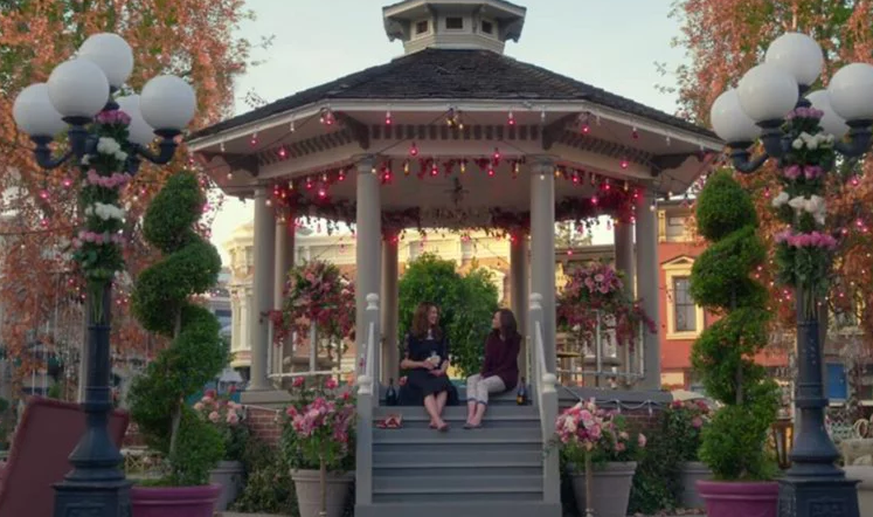 In diesem Pavillon, Ort für viele romantische Momente bei den "Gilmore Girls", machte Sebastian seiner Molly einen Heiratsantrag.&nbsp;