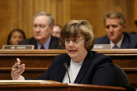 Rachel Mitchell asks questions to Christine Blasey Ford at the Senate Judiciary Committee hearing on the nomination of Brett Kavanaugh to be an associate justice of the Supreme Court of the United Sta ...