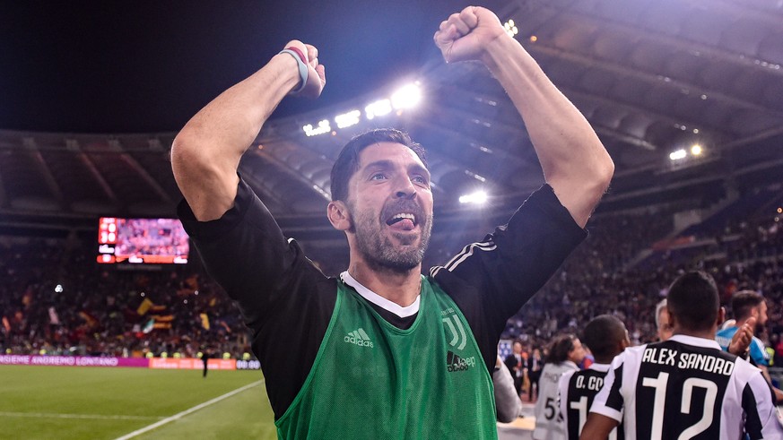Gianluigi Buffon of Juventus celebrates the victory of the italian Serie A championship after the Serie A match between Roma and Juventus at Stadio Olimpico, Rome, Italy on 13 May 2018. Photo by Giuse ...