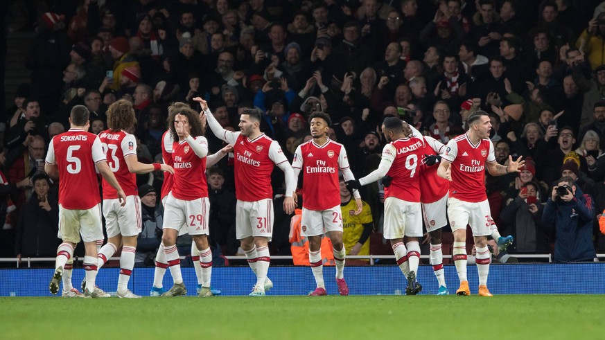 Football - 2019 /2020 FA Cup - Third Round: Arsenal vs. Leeds United. Granit Xhaka Arsenal FC tries to encourage the fans after Reiss Nelson Arsenal FC scores the opening goal at the Emirates Stadium  ...